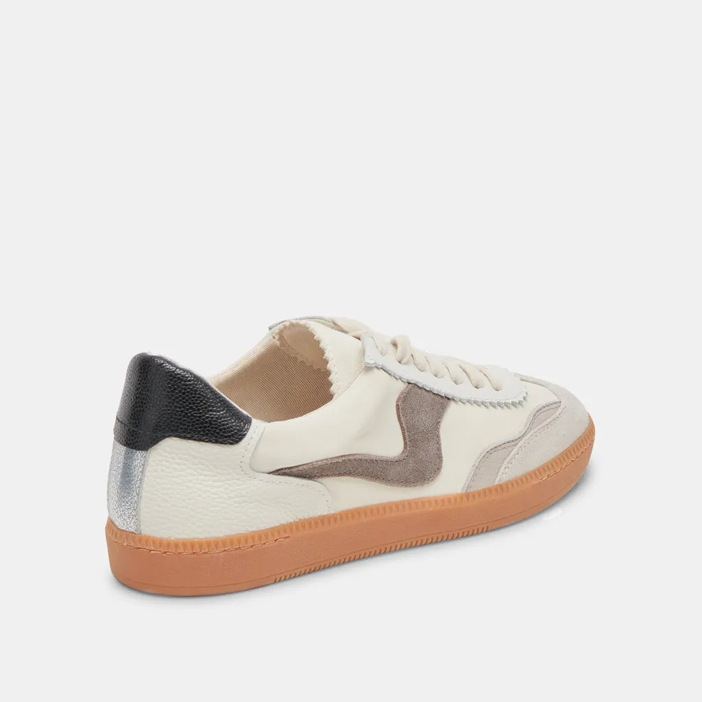 Dolce Vita notice Sneakers
