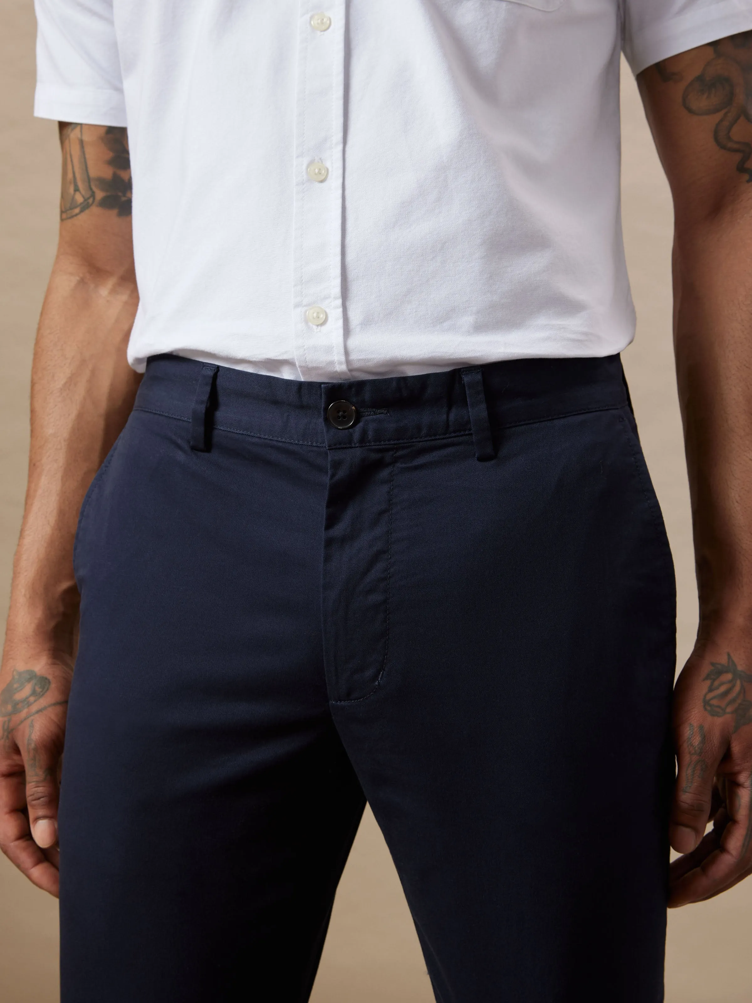 The Brunswick Slim Fit Chino Pant in Deep Blue